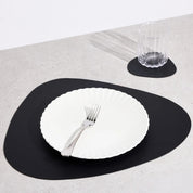 Moderne dreieckige Tischset - Tischsets - Schwarz - Voldeva