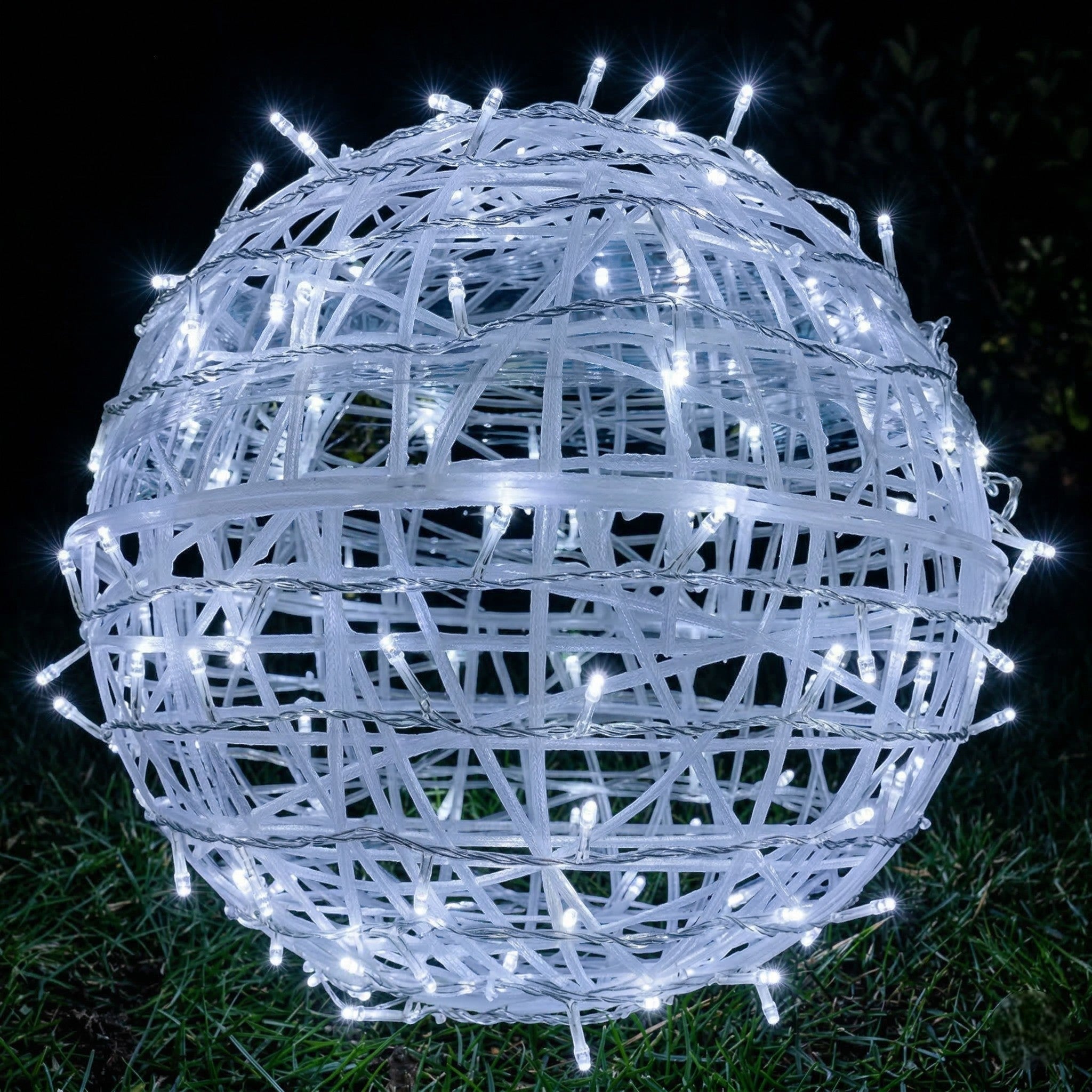 Moderne LED - Lichtkugeln für stimmungsvolle Innen - und Außenbereiche - LED Leiste - Weiß - Voldeva