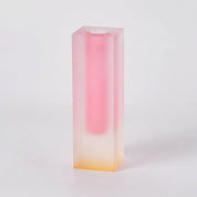 Moderne Prismenvase mit Farbverlauf - Vasen - Mattierte Aprikose - Voldeva