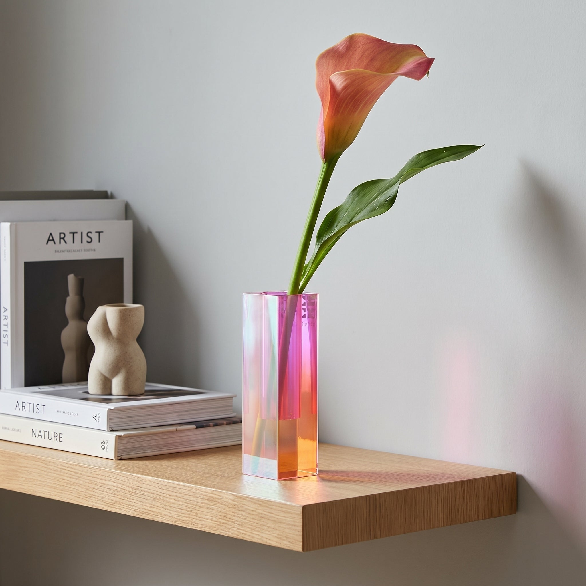 Moderne Prismenvase mit Farbverlauf - Vasen - Sunset - Fizz - Voldeva