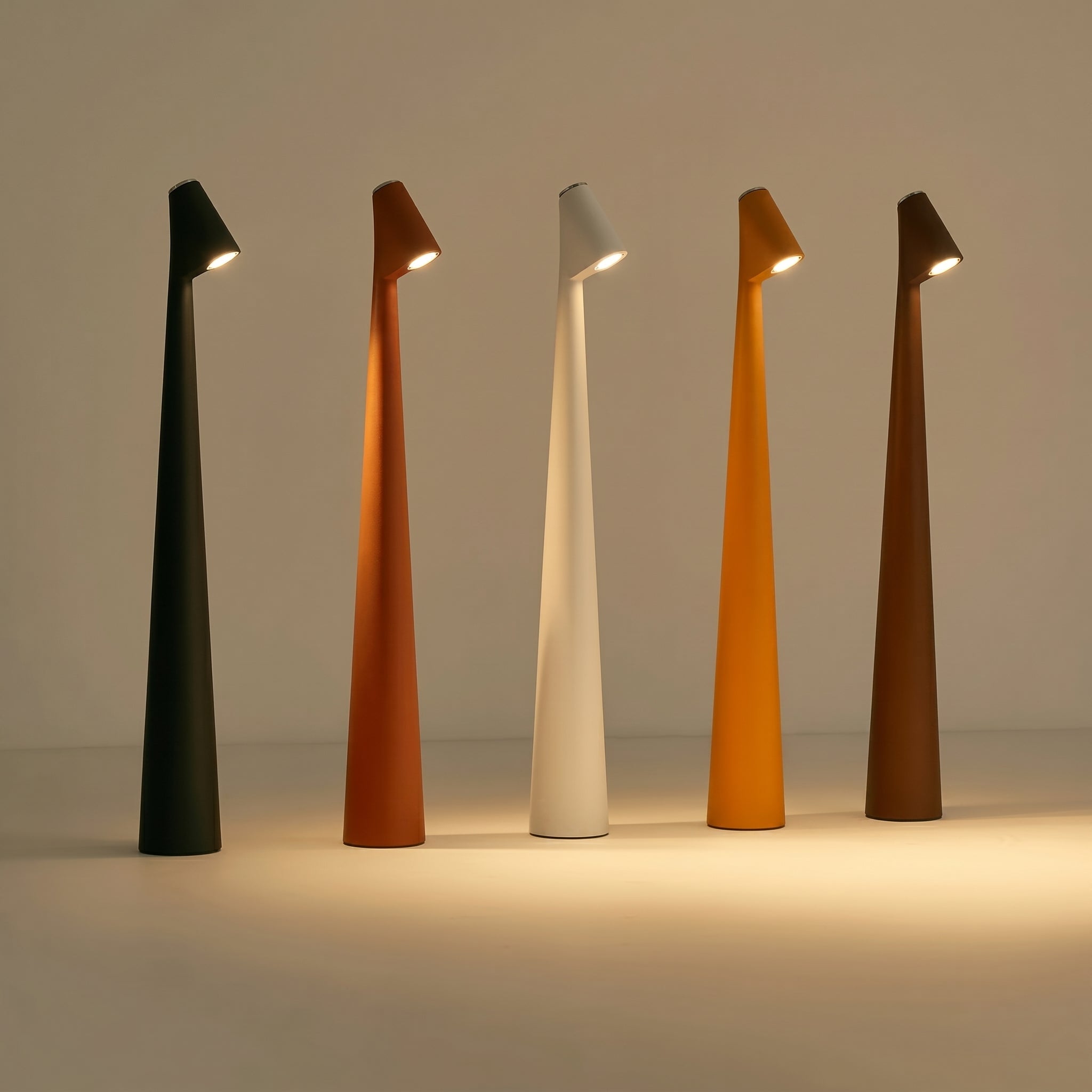 Moderne Tischleuchte im minimalistischen Design - Tischlampe - Orange - Voldeva