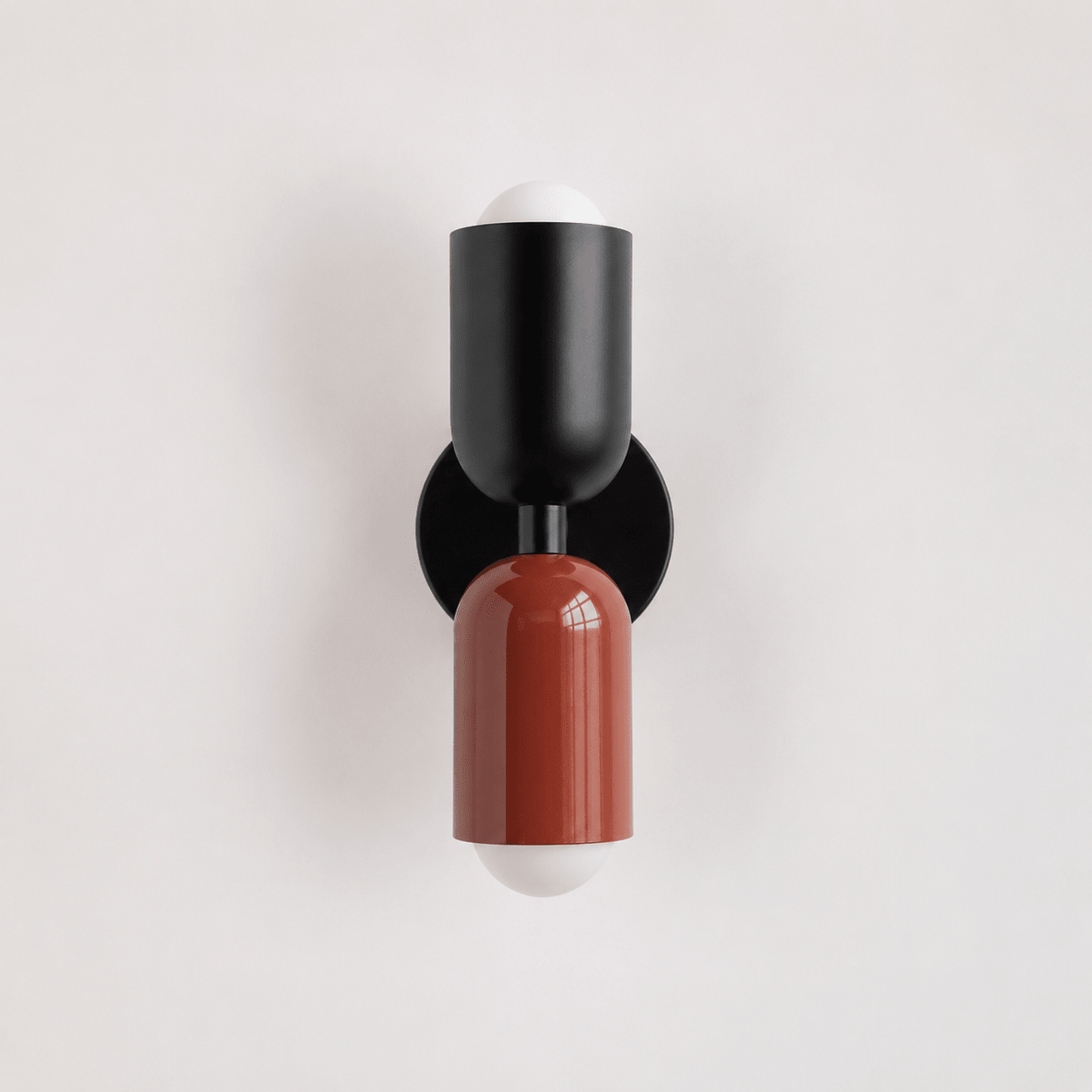 Moderne Wandlampe im Kapsel Design - Wandlampe - Schwarz – Rot - Voldeva