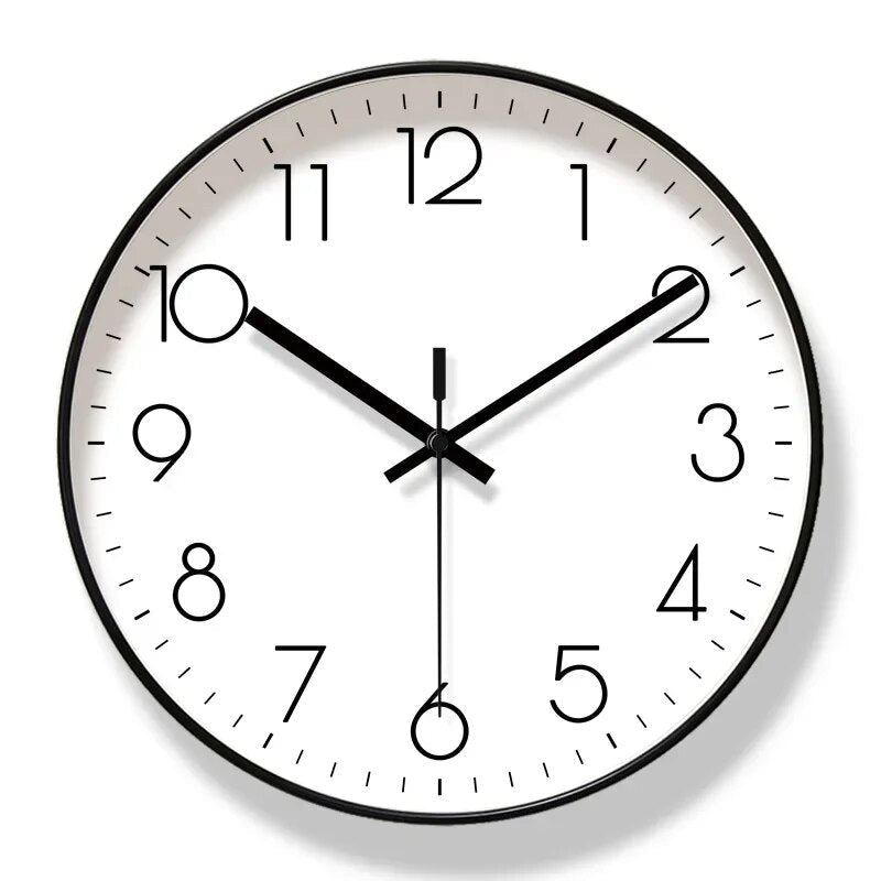Moderne Wanduhr mit minimalistischem Zifferblatt - Wanduhr - Schwarz - Weiß - Voldeva