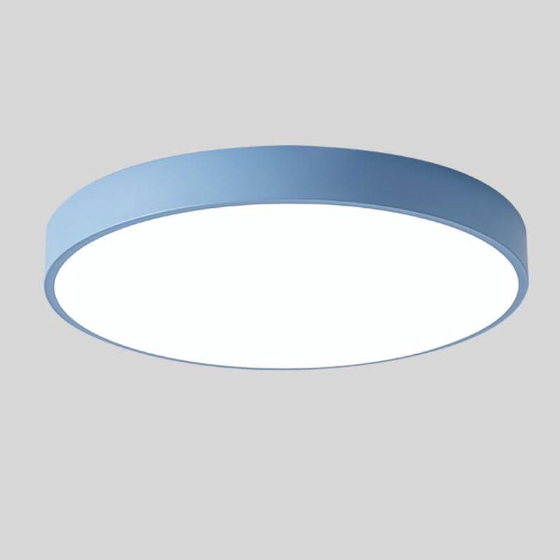 Nordische runde LED-Deckenleuchte mit natürlichem Holzakzent