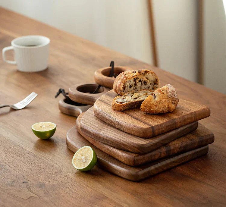 NutriCraft – Luxuriantes Walnuss - Schneidebrett mit beidseitiger Funktionalität für Küche und Präsentation - Cutting Boards - Voldeva