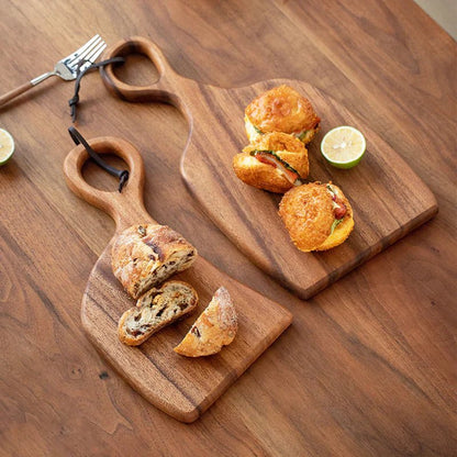 NutriCraft – Luxuriantes Walnuss - Schneidebrett mit beidseitiger Funktionalität für Küche und Präsentation - Cutting Boards - Voldeva