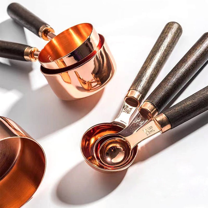 Premium Messbecher - Set für Küche und Backen aus Edelstahl und Eichenholz - Gold - Voldeva