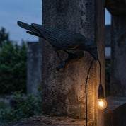 Raven Skulpturale Tischlampe - Tischlampen - Schwarz - Voldeva