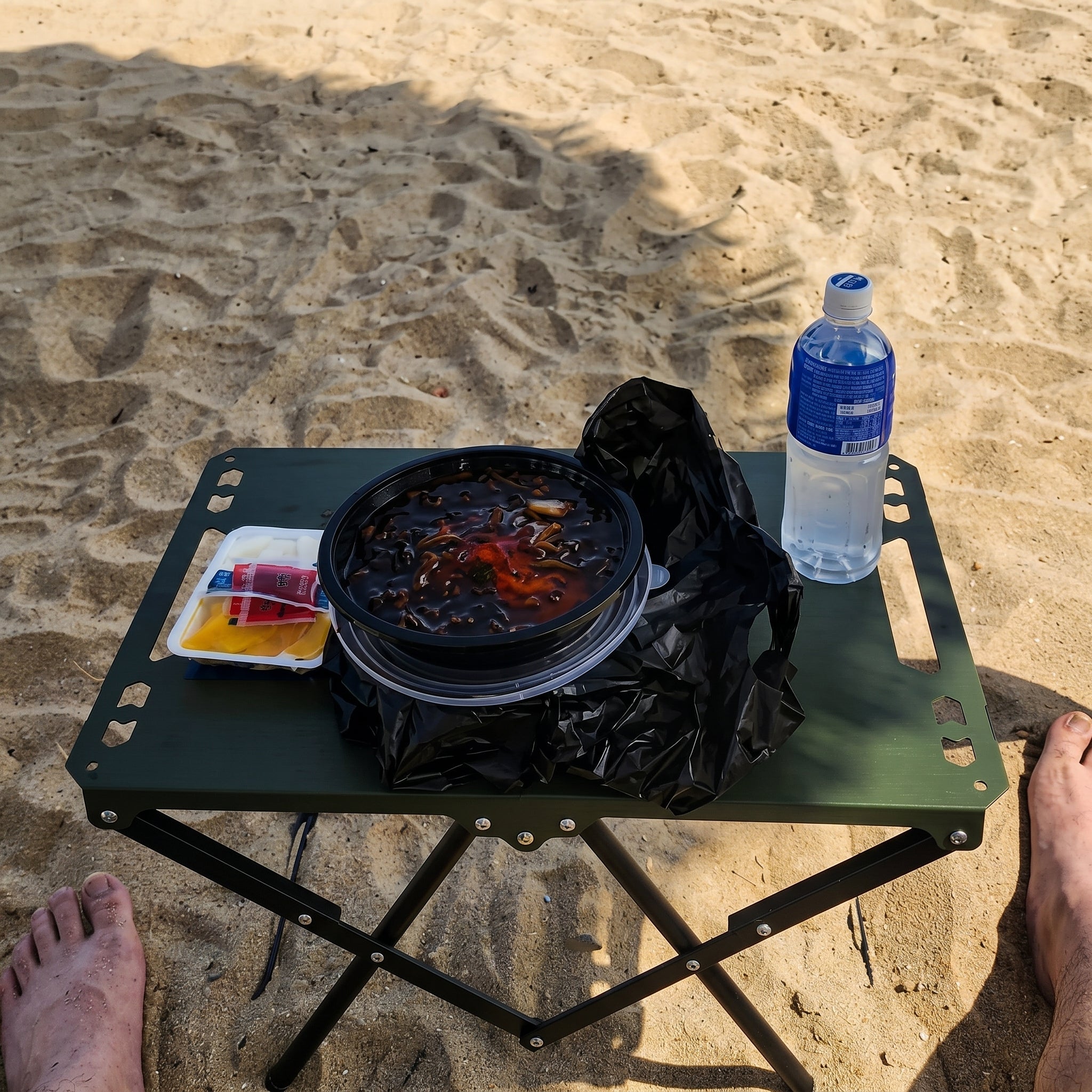 Rechteckiger Outdoor-Klapptisch tragbar für Camping - Outdoor-Beistelltisch - Grün - Voldeva
