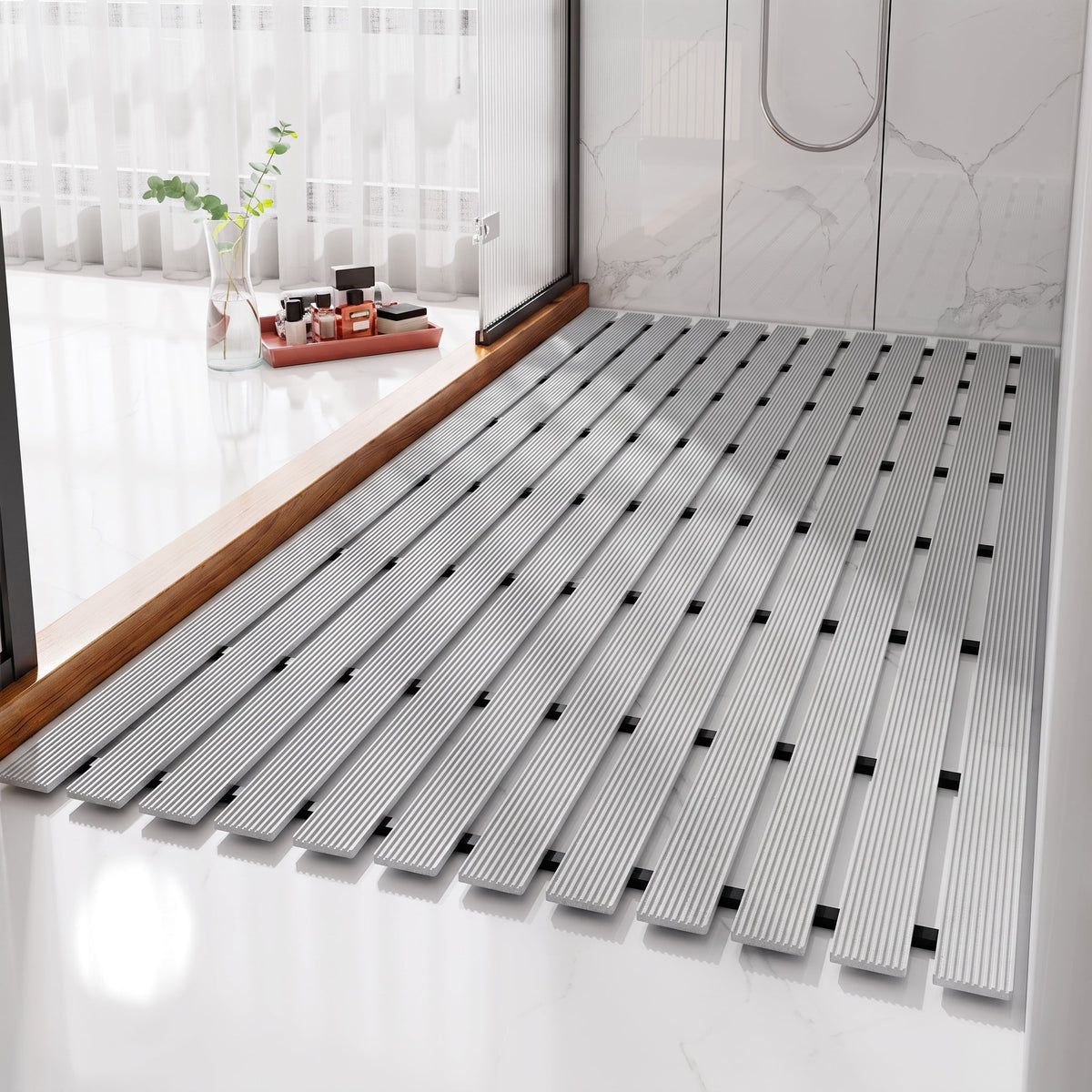 Rutschfeste Wasserdichte Ablauf-Duschmatte - Bath Mats & Rugs - Grau - Voldeva