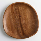 Serviertabletts aus Holz in verschiedenen Formen