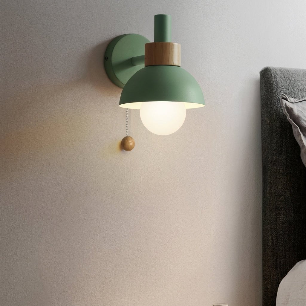 Skandinavischer Wandleuchte im Retro-Design mit Holzoptik - Wall Light Fixtures - Grün - Voldeva