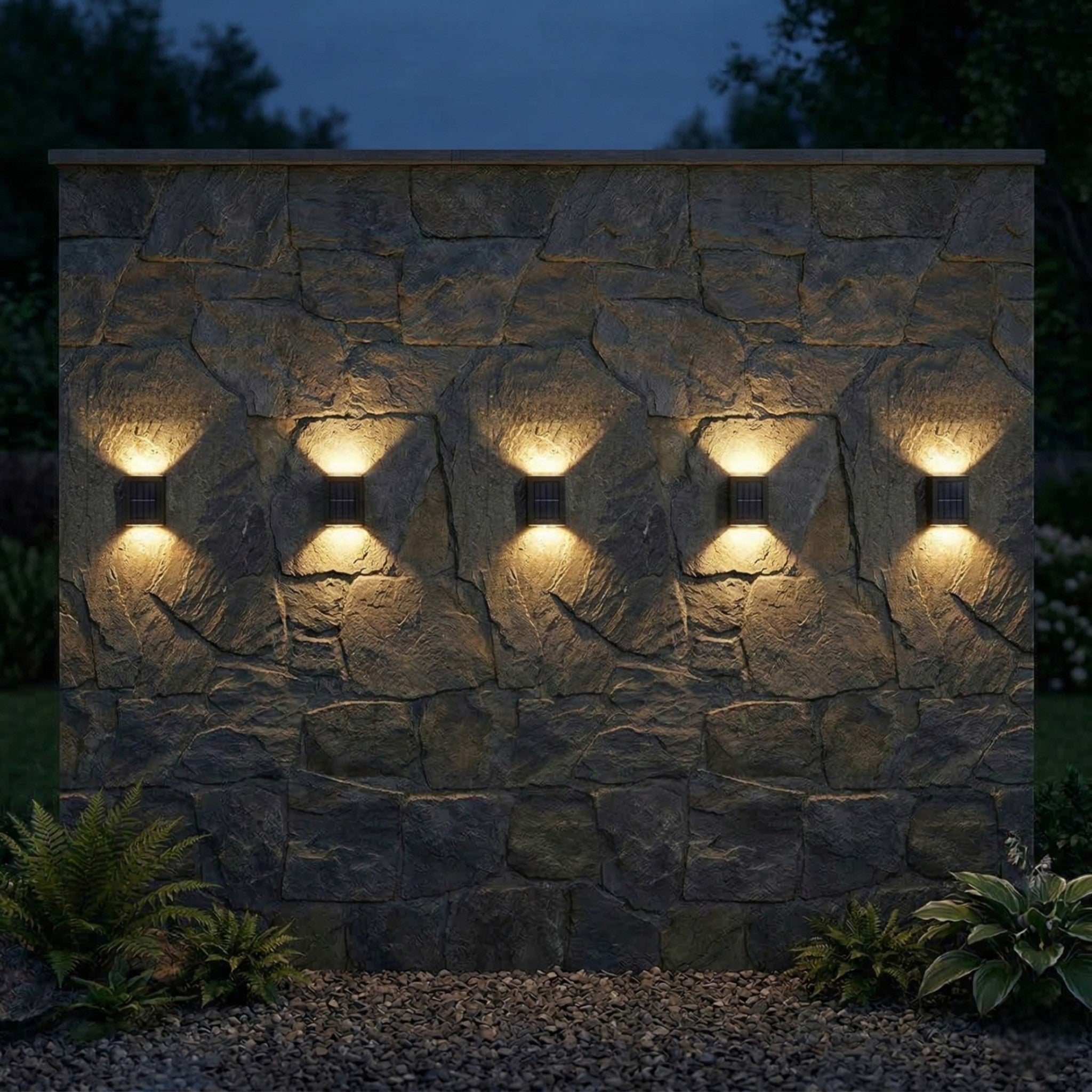 Solar Wandleuchte Mit Stilvollem Up & Down Lichteffekt - Solar - LED - Licht - Voldeva