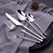 Steelio – 24 - teiliges elegantes Edelstahl - Besteckset - Besteckset - Voldeva