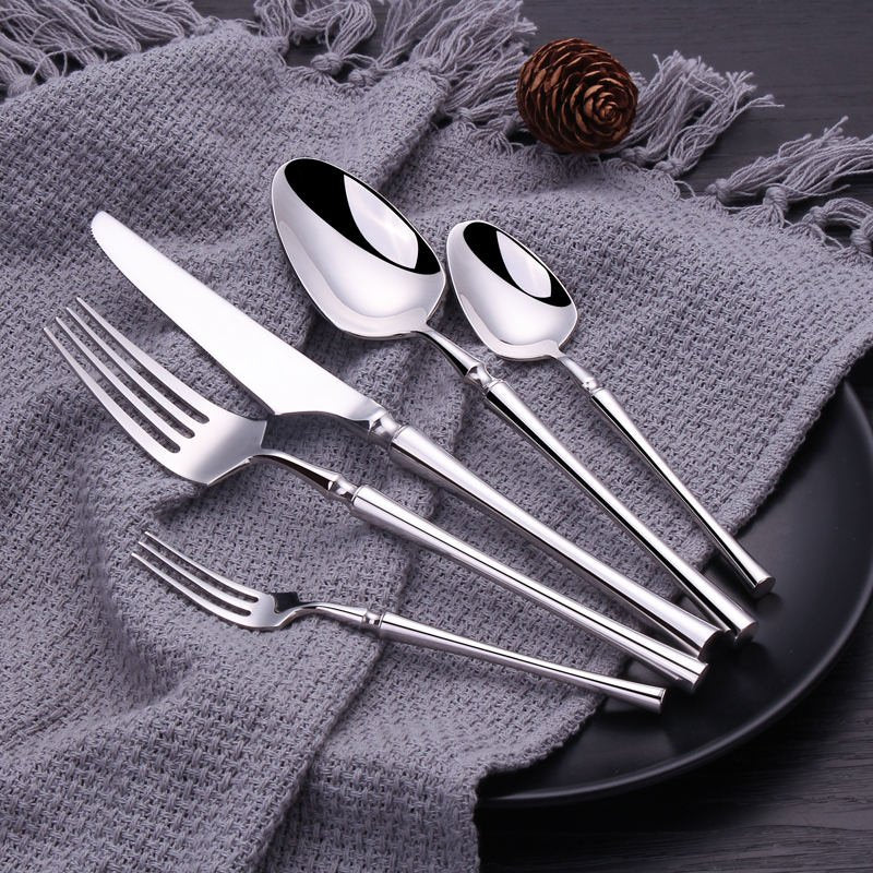 Steelio – 24 - teiliges elegantes Edelstahl - Besteckset - Besteckset - Voldeva