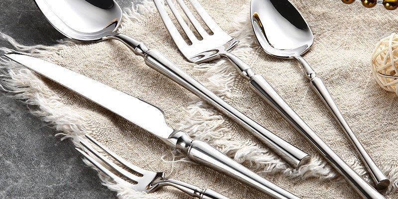 Steelio – 24 - teiliges elegantes Edelstahl - Besteckset - Besteckset - Voldeva