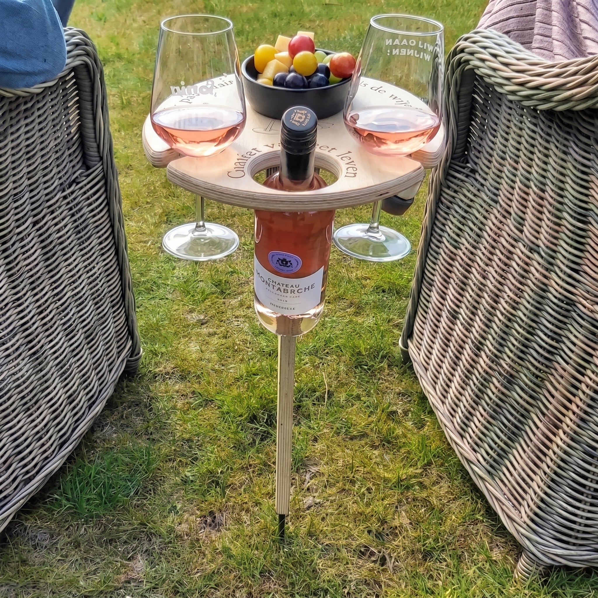 Tragbarer zusammenklappbarer Weintisch für den Außenbereich - Klappbarer Tisch - Voldeva