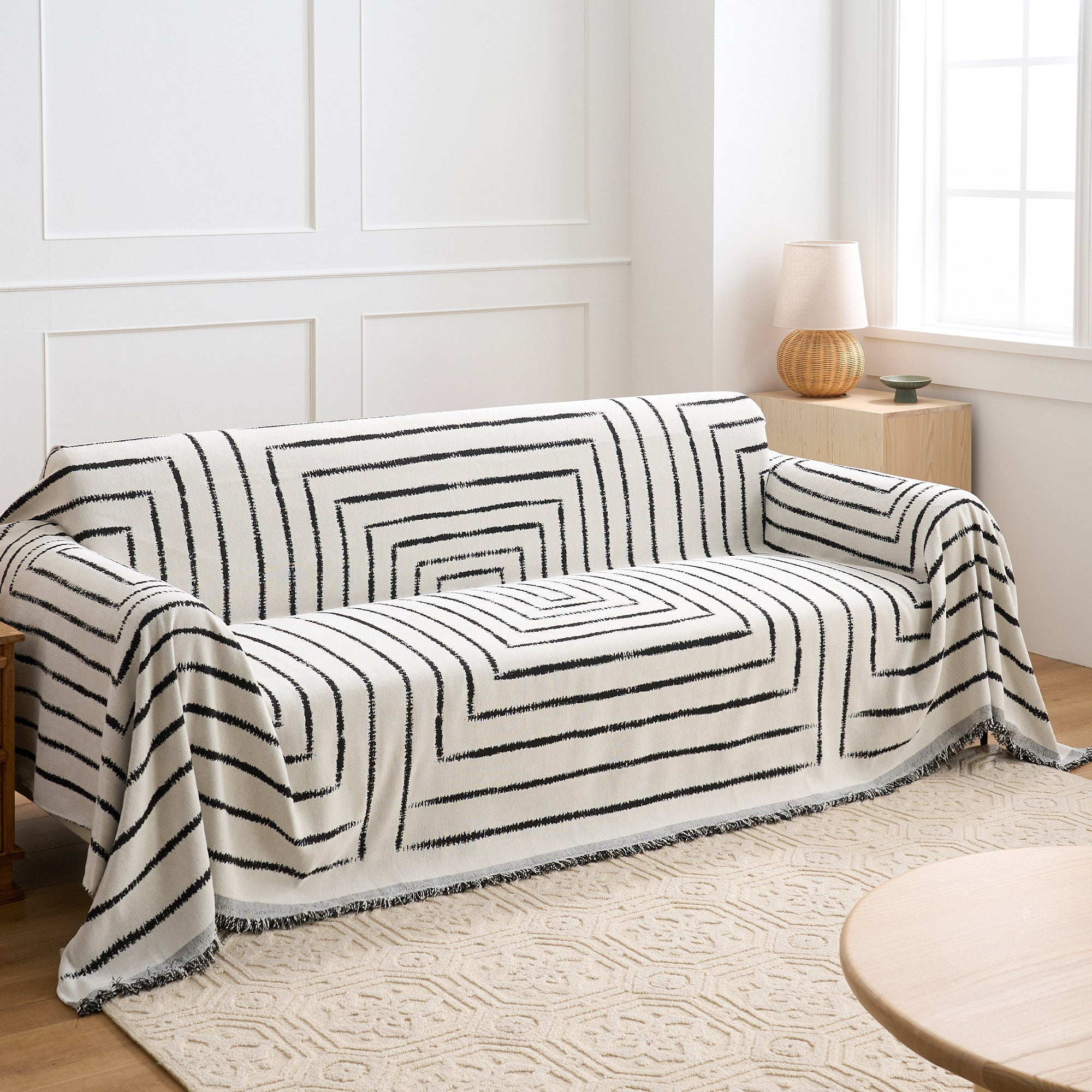 Vielseitiger Sofaüberwurf mit Geometrischem Muster - Wohnzimmer - Weiß - Voldeva