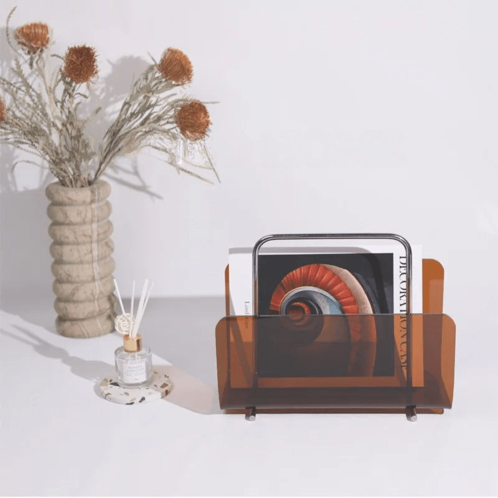 Vitra – Minimalistischer Zeitschriftenständer aus Metall für Wohnzimmer - Zeitschriftenständer - Voldeva