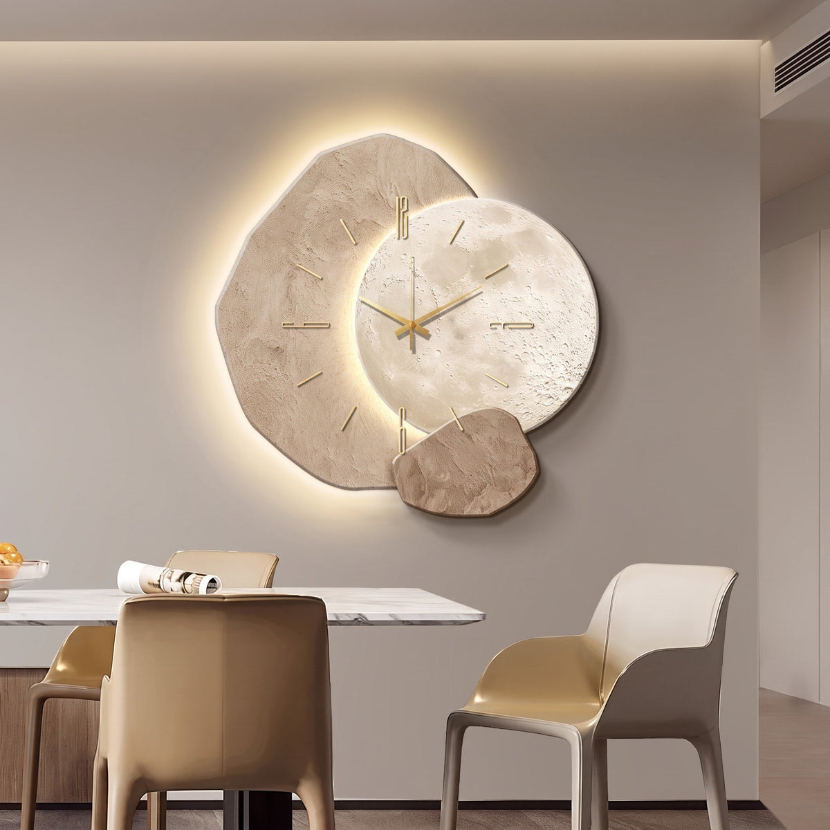 Wanduhr im Organischen Steindesign mit LED Hintergrundlicht - Wall Clocks - Weiß - Voldeva