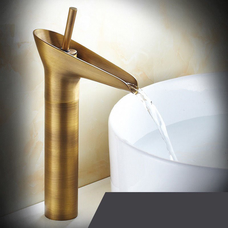 Waschtischarmatur mit Kaskadenauslauf - Wasserhahn - Antik - Voldeva