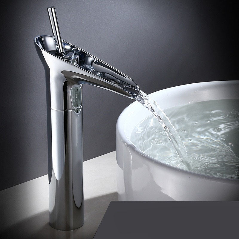 Waschtischarmatur mit Kaskadenauslauf - Wasserhahn - Silber - Voldeva
