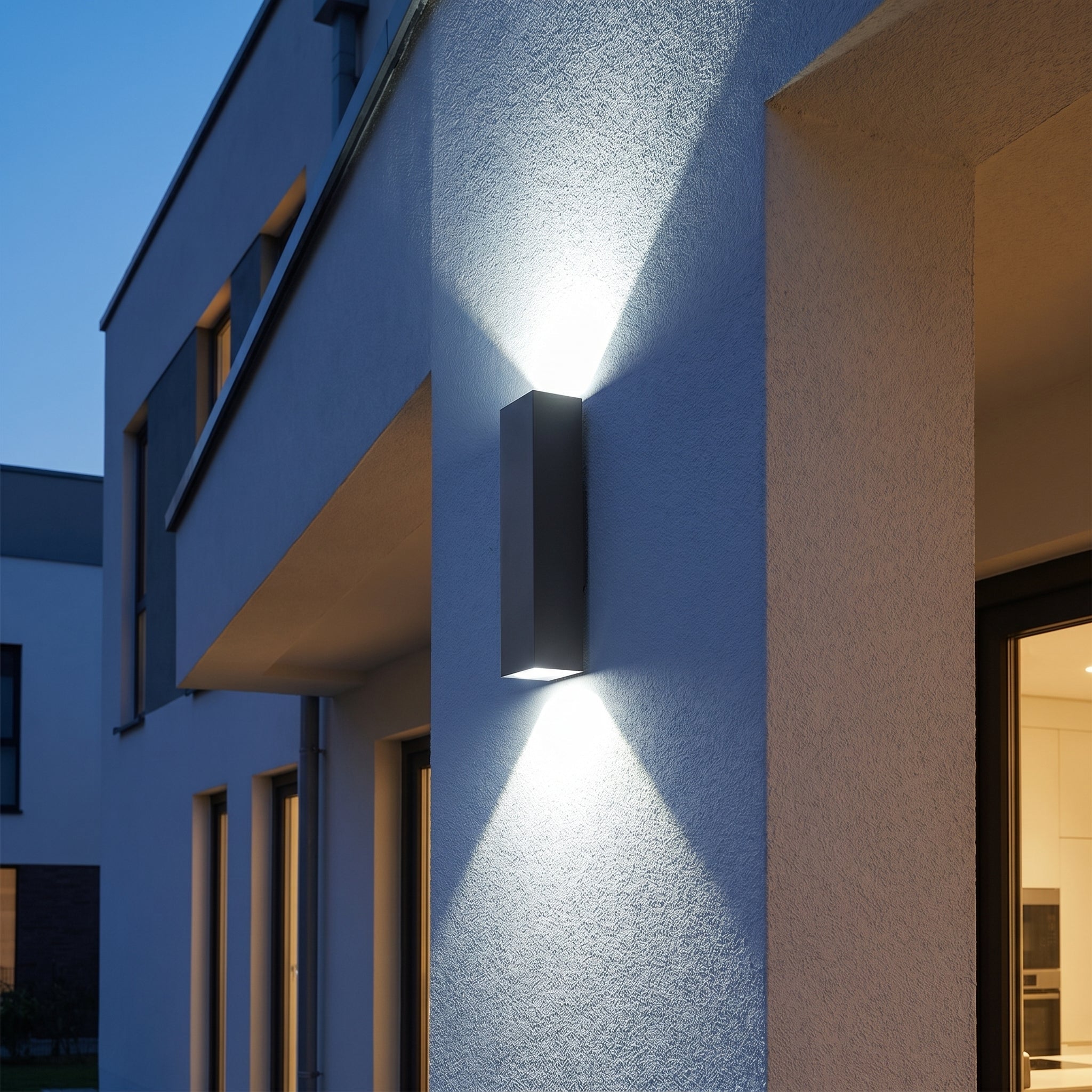 Wasserdichte LED - Außenwandleuchte mit Auf - Ab - Lichteffekt - Wandleuchte - 37x16x16 cm - Voldeva