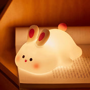 Weiches LED Nachtlicht Niedliches Tierdesign - Nachtlicht - Glücklicher Hase - Voldeva