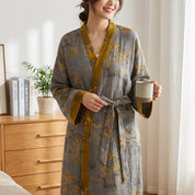 Weit geschnittener Bademantel im Kimono - Stil - Bademantel - Grau - Voldeva