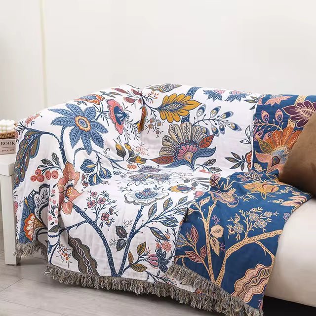 Wendedecke mit floralem Muster und Fransen - Decke - 150x200 cm - Voldeva