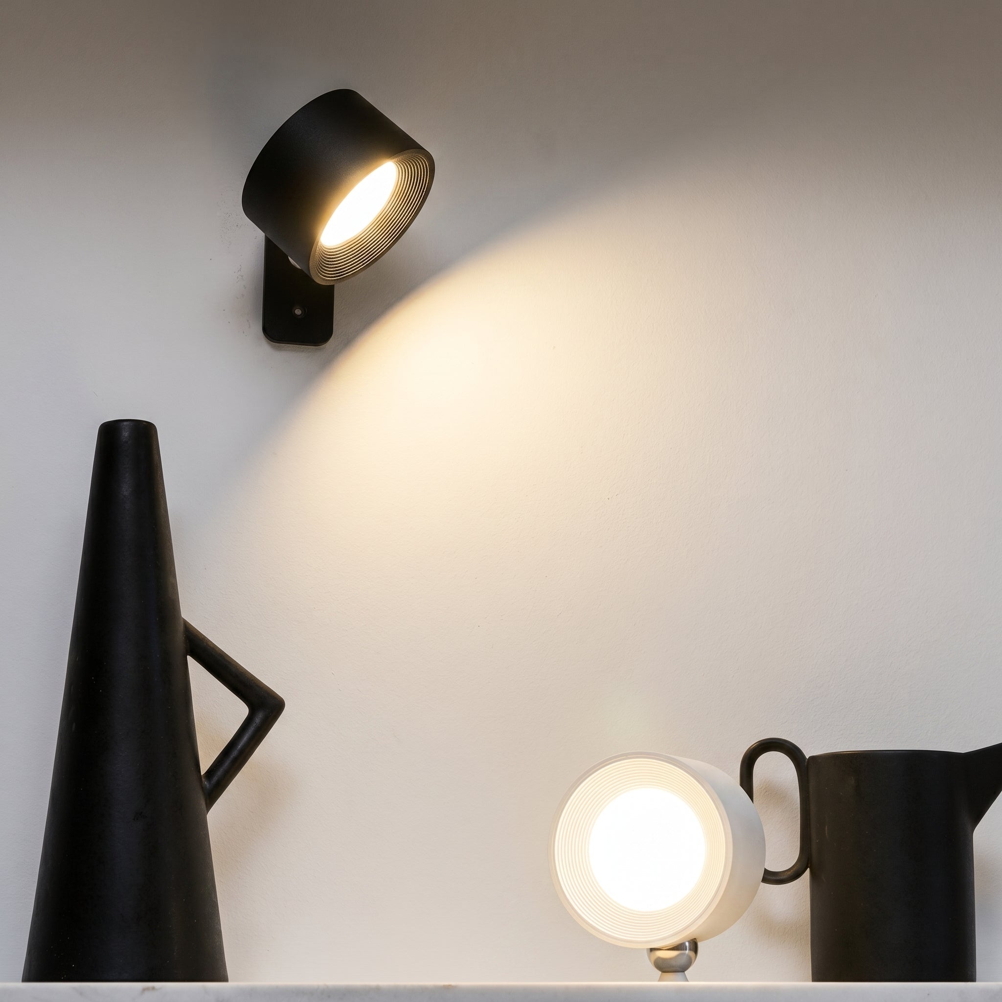 Wiederaufladbare Magnetische LED - Spot Wandlampe - LED - Wandleuchte - Schwarz - Voldeva
