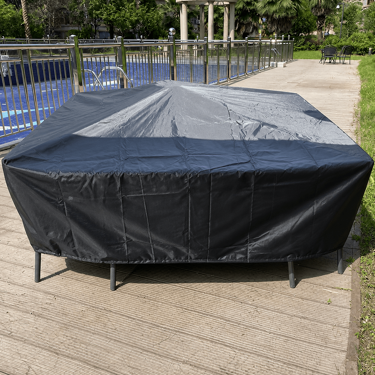 Witterungsbeständige Gartenmöbel Abdeckung - Außenabdeckung - Schwarz - Voldeva