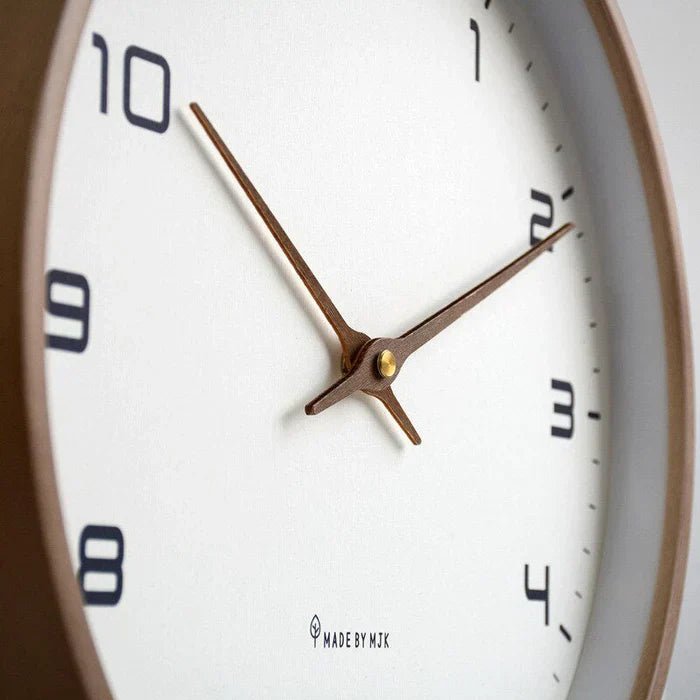 Wooly – Holz - Wanduhr im nordischen Design - Wanduhr - Voldeva